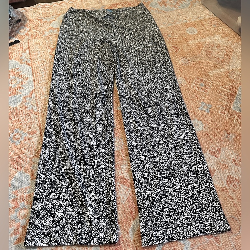 J  McLaughlin  Women’s Black& White Patterned Wide-Leg Pants